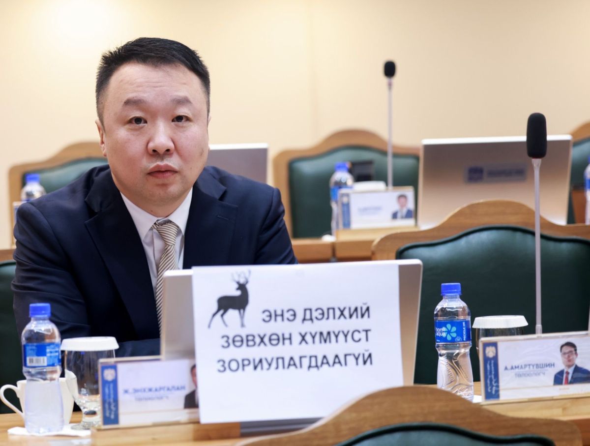 Ж.Энхжаргалан: Хотын эргэн тойрон дахь бүх уулын амыг нийслэлийн мэдэлд шилжүүлж хууль бус бүх хашааг нураах ёстой